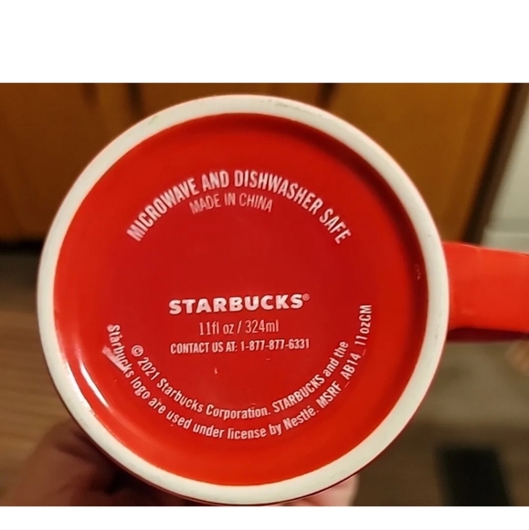 Starbucks 2021- 11.oz Christmas Red Coffee Ceramic Mermaid Cup Mug - Picture 4 of 4